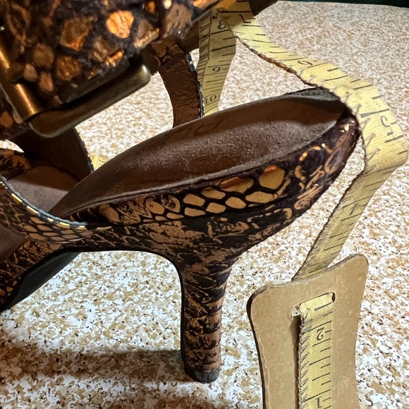 Women’s shoes bronze & gold size 40/10 handcrafted Italian-Prom Homecoming - Picture 7 of 9
